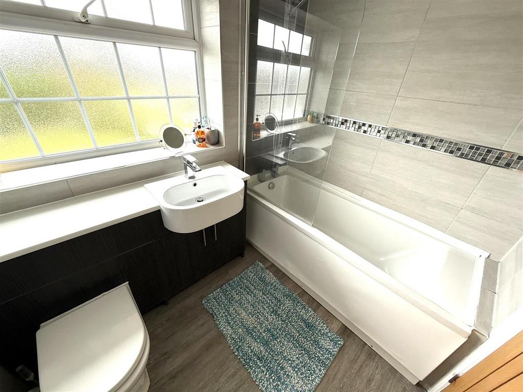 18 shafts bath.jpeg