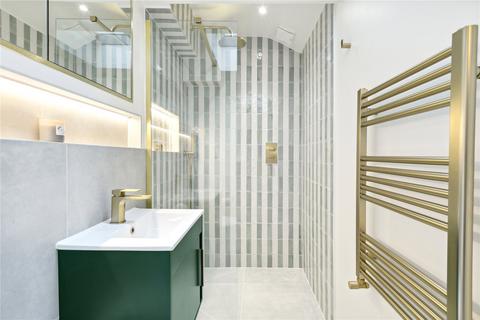 16 Steerforth Street, London, SW18 4HH