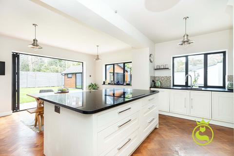 3 bedroom semi-detached house for sale, Western Road, Poole BH13