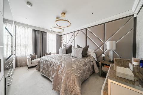 Apartment 7, Ravensbourne House Westerham Road, Keston, BR2 6ER