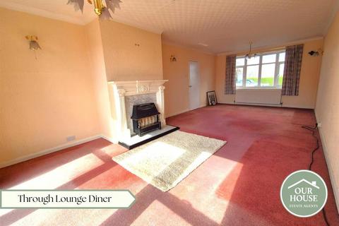 2 bedroom detached bungalow for sale, Hull Road, Hornsea