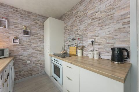 49 Covenanter Road, Harthill, Shotts, ML7 5PA