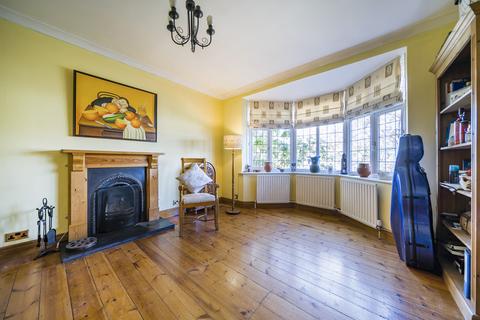 17 Highfield Drive, Bromley, BR2 0RX