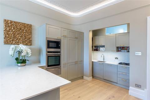 Hornton Street, London, W8