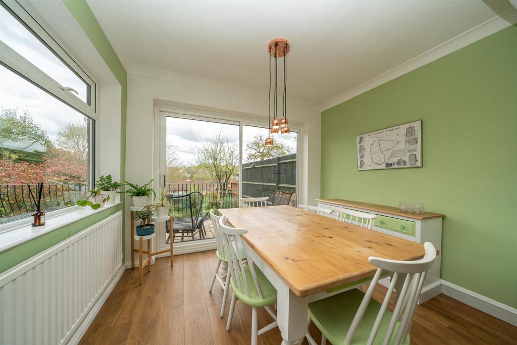 60-Canterbury-Way-2853.jpg