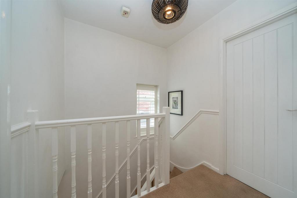60-Canterbury-Way-2811.jpg