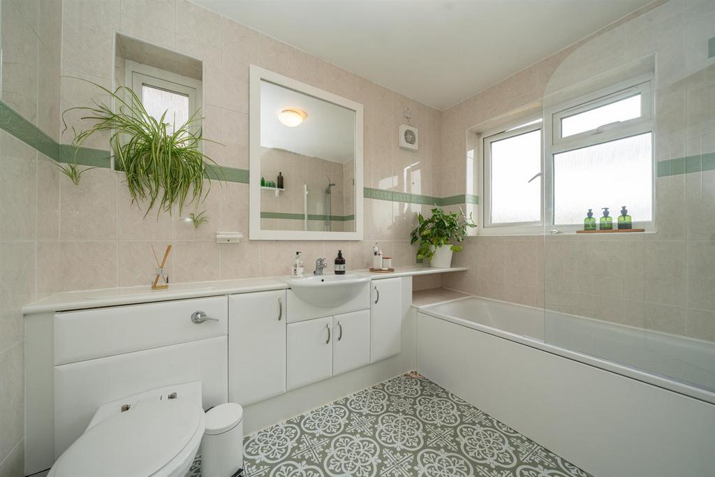 60-Canterbury-Way-2805.jpg