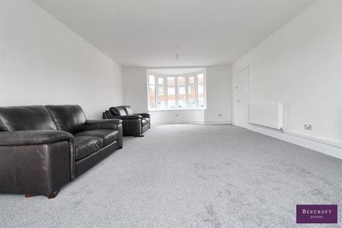 3 bedroom detached bungalow for sale, Rectory Lane, Thurnscoe