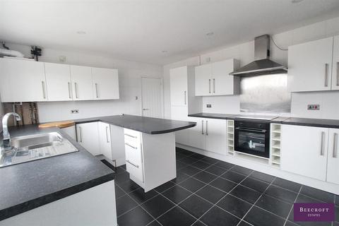 3 bedroom detached bungalow for sale, Rectory Lane, Thurnscoe
