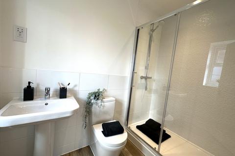 1 bedroom maisonette for sale, Plot 603, 605, The Queen Anne GEA-5 at Davidsons at Wellington Place, Davidsons at Wellington Place, 121 Harvest Road LE16