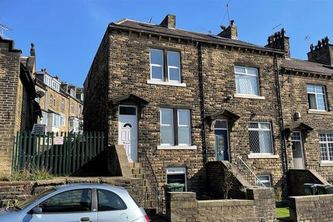 4 bedroom townhouse to rent, Bolton Hall Road, Bradford