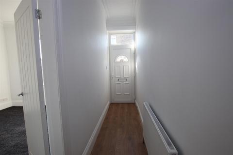 4 bedroom townhouse to rent, Bolton Hall Road, Bradford