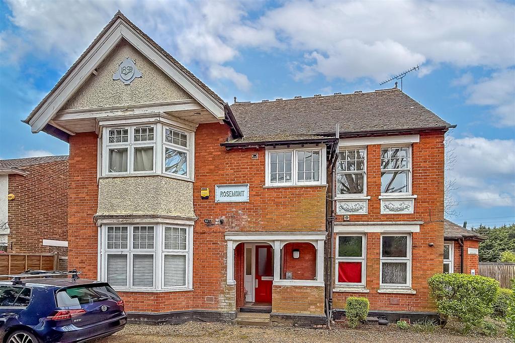 228 London Road-3.jpg