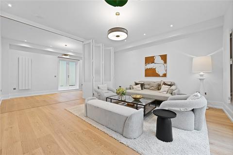 Apartment 1, 10 Wild Street, London, WC2B 4RL