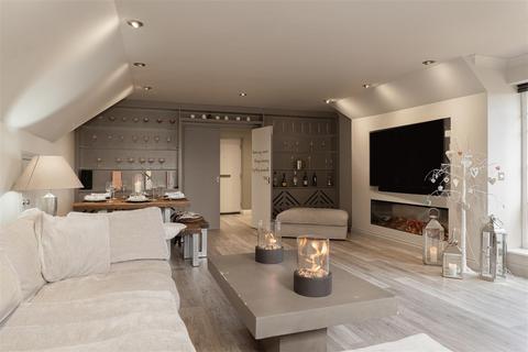 3 bedroom penthouse for sale, Kingswood Grange, Lower Kingswood KT20