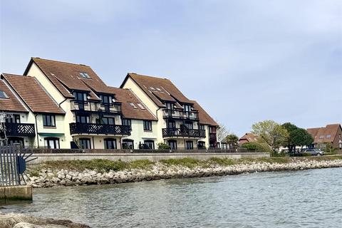 undefined, Shamrock Way, Hythe, Southampton