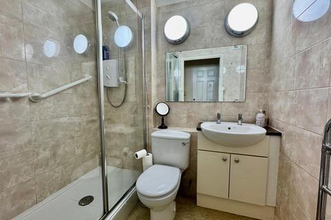 1 bedroom flat for sale, Brinton Lane, Hythe, Southampton