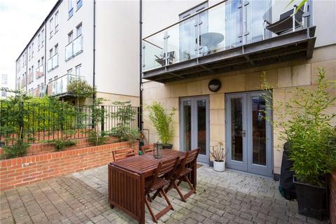 6 Kings Pool Walk, York, YO1 7NA