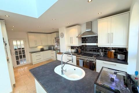 53 Dudley Road, Feltham, TW14 8EJ