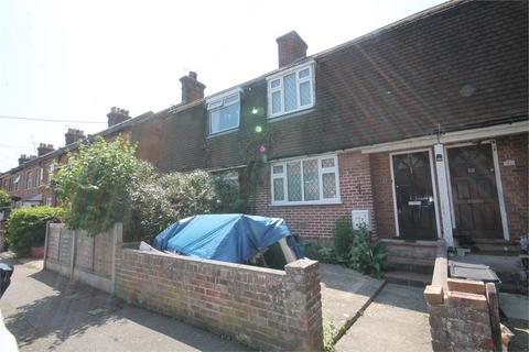 2 bedroom terraced house for sale, First Avenue, WALTON ON THE NAZE, CO14