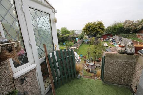 39 First Avenue, Walton On The Naze, CO14 8JP