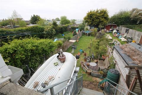 39 First Avenue, Walton On The Naze, CO14 8JP