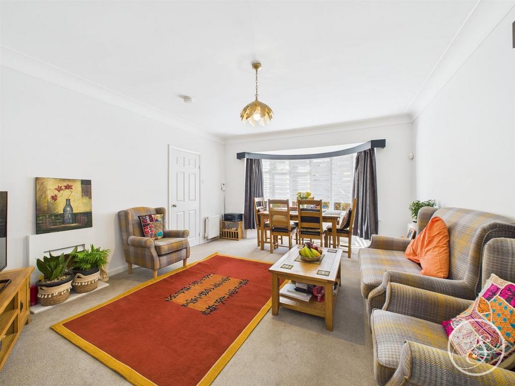 Lounge/Diner