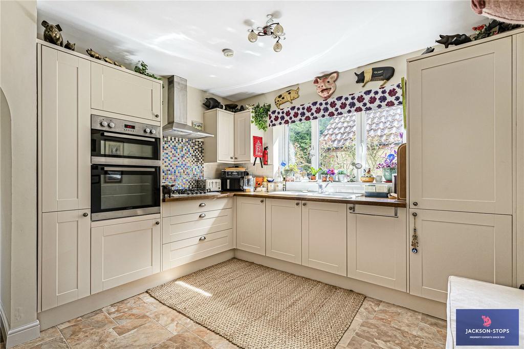 Annexe Kitchen