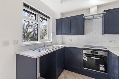 Studio for sale, Kings Road, Petersfield
