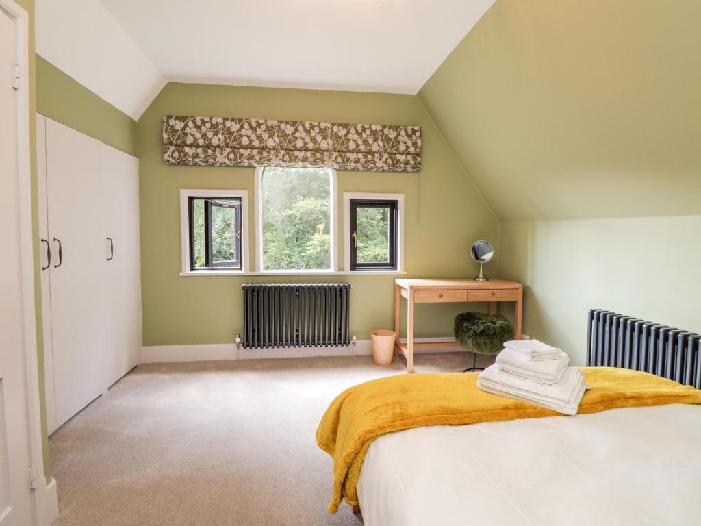 Bedroom 2 A