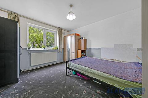 20 Mountfield Road, London, E6 6BJ