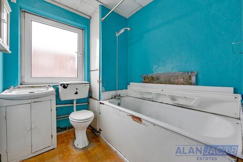 20 Mountfield Road, London, E6 6BJ