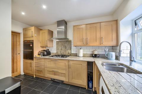148 Winifred Road, Coulsdon, CR5 3JF