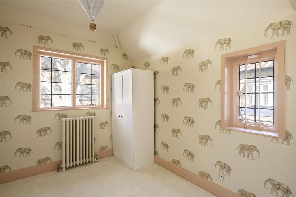Bedroom 5