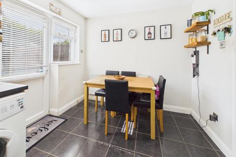 12 Vulcan Way, Abbeymead, Gloucester, GL4 5JQ