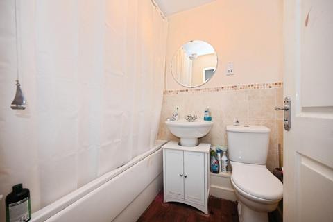 7c Waters Walk, Bradford, BD10 0LZ