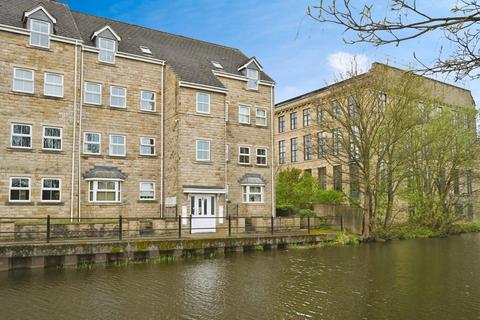 7c Waters Walk, Bradford, BD10 0LZ