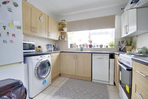 2 bedroom semi-detached bungalow for sale, Adelaide Walk, Earith, PE28