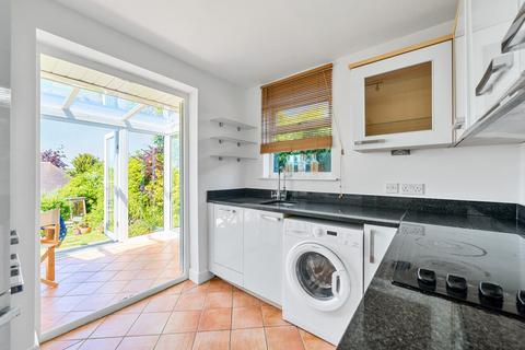 24 Felmer Drive, Kings Worthy, Winchester, SO23 7PY
