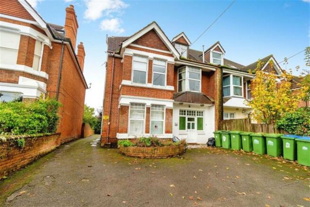 (Main)