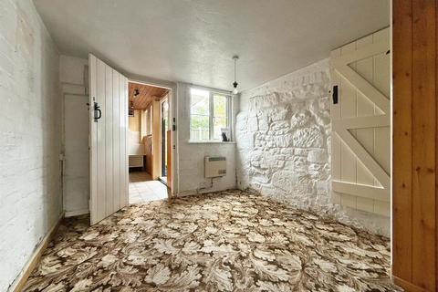 2 bedroom terraced house for sale, Mytton Oak Road, Shrewsbury