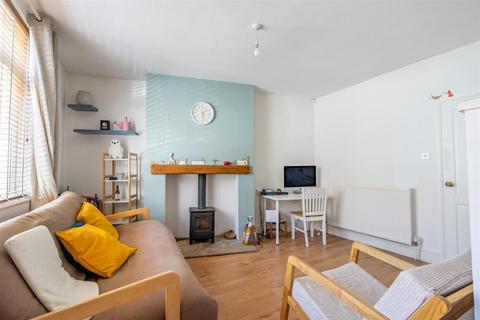 2 bedroom end of terrace house for sale, Montague Street, York