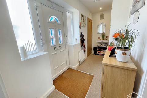 2 bedroom bungalow for sale, Hadow Road, Bournemouth, BH10 5