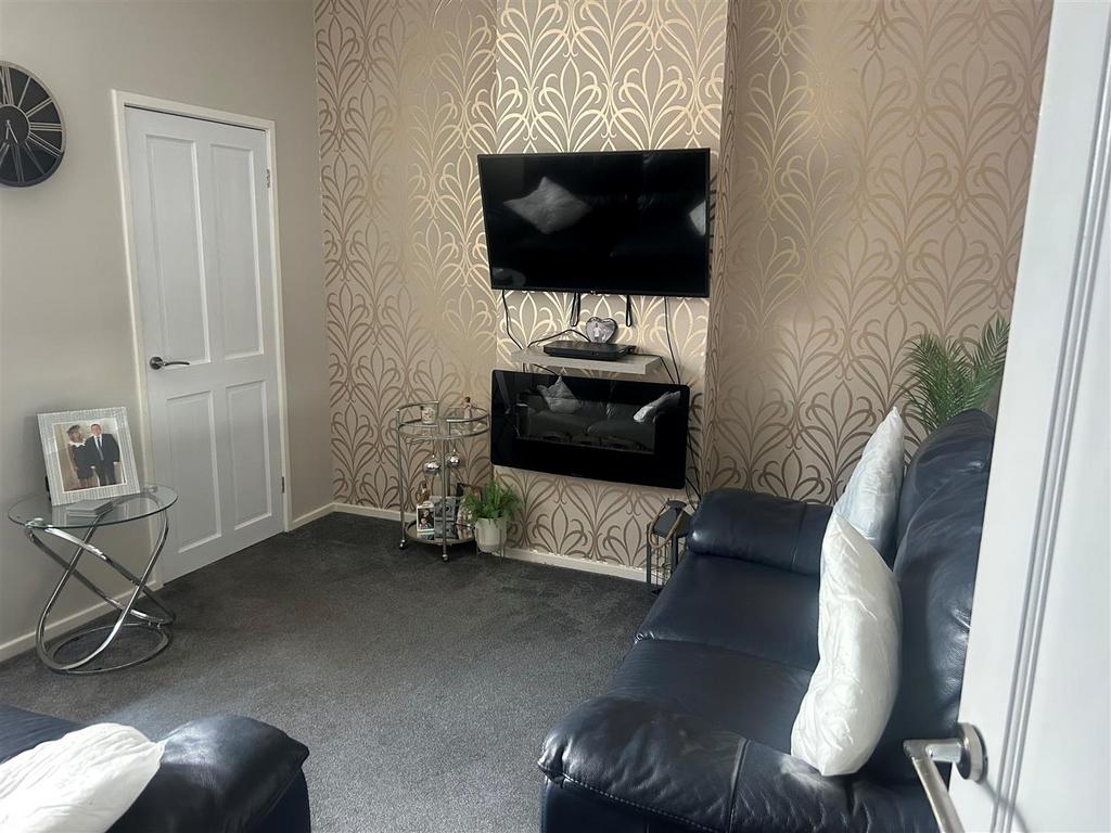Lounge.jpg