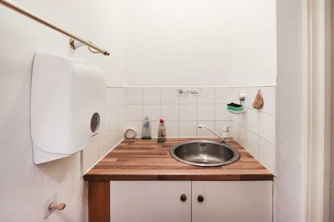 Office to rent, Coombe Lane, Raynes Park