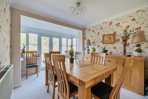 2 Byre Close, Cricklade, Swindon, SN6 6HH