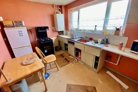 1 bedroom flat for sale, 28 Dawkins Road, Poole, Dorset, BH15 4JD