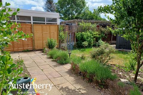 272 Beverley Drive, Stoke-on-trent, ST2 0NR