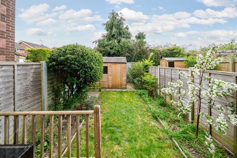 6 Kenneth Close, Cheltenham, GL53 9BE