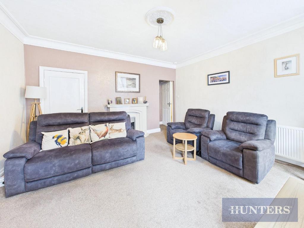 CAM05316 G0-PR0043-STILL008.jpg